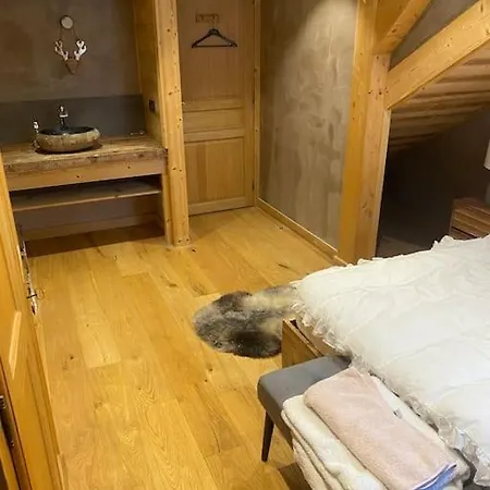 Isabella By Brennus 샬레